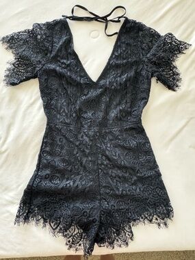 Signature 8 Black Lace V-Neck Romper